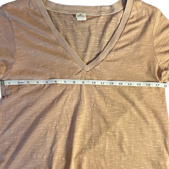 Vintage O’Neill 100% Cotton T Shirt in a light Desert Sand shade (Size Medium) - Picture 9 of 10
